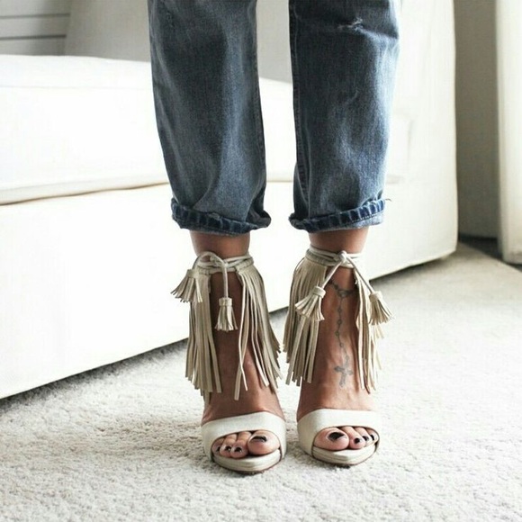 Zara Shoes - Zara Fringe Heels sz: 37/US 7